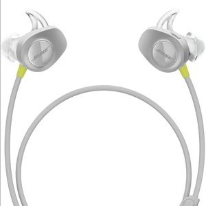 Bose SoundSport Wireless Bluetooth wraparound headphones white